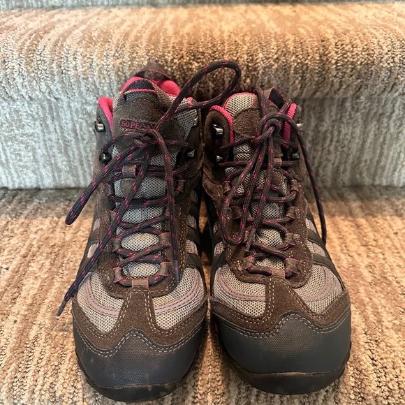 Size 9 women's hiking boots - Picture 1 of 7